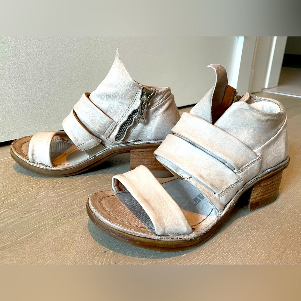 A.S. 98. Tan Leather Sandals Size 36 (Size 6 US) - Excellent Condition